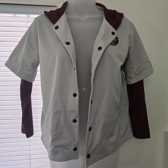 OLD NAVY Boys 2-In-1 Long-Sleeve Snap-Front Hooded Jersey - Picture 4 of 8